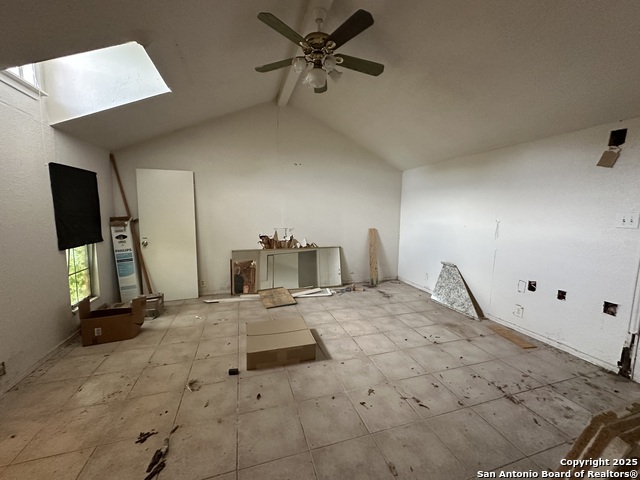 Image 20 of 39 For 6628 Crestway