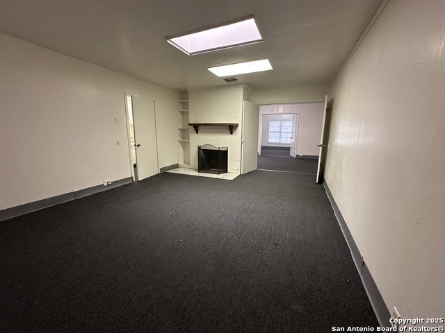Image 30 of 39 For 6628 Crestway