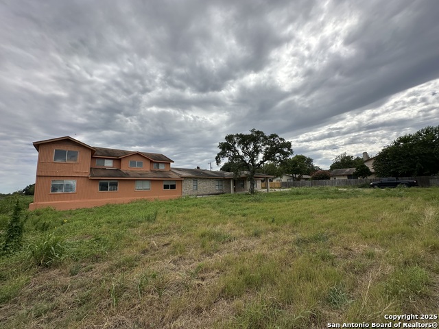 Image 38 of 39 For 6628 Crestway