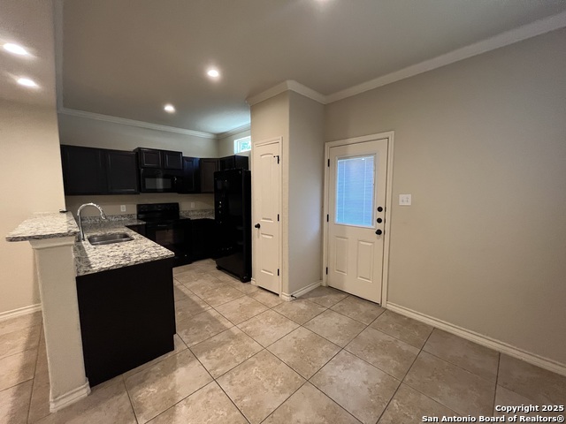 Image 5 of 26 For 6854 Lakeview Dr.  102