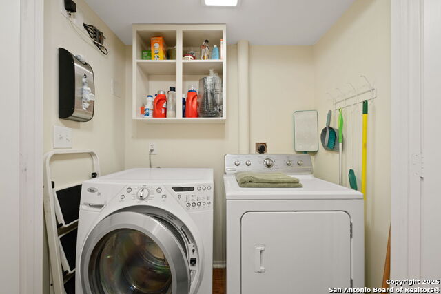 Image 11 of 19 For 8033 New Braunfels N 300e