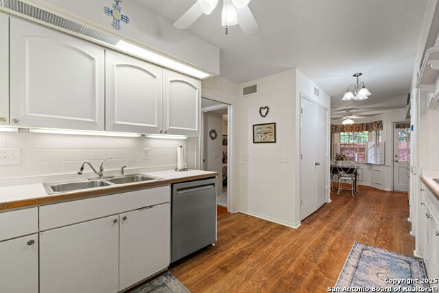 Image 8 of 19 For 8033 New Braunfels N 300e