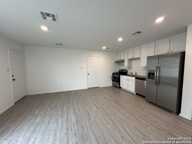 Image 2 of 16 For 7260 Pasture Run