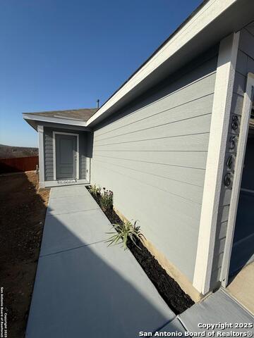 Image 16 of 19 For 8546 Astral Place