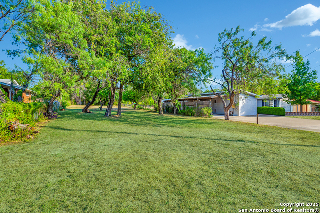 Details for 249 Bobbies Ln, San Antonio, TX 78201