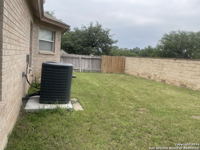 Image 5 of 5 For 8746 Park Olympia