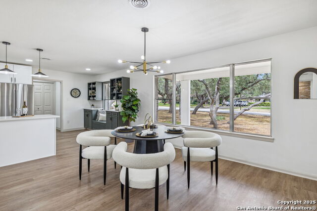 Listing photo id 17 for 320 El Portal