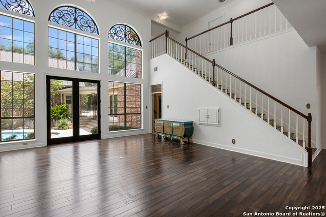 Image 17 of 45 For 7 Vineyard Dr