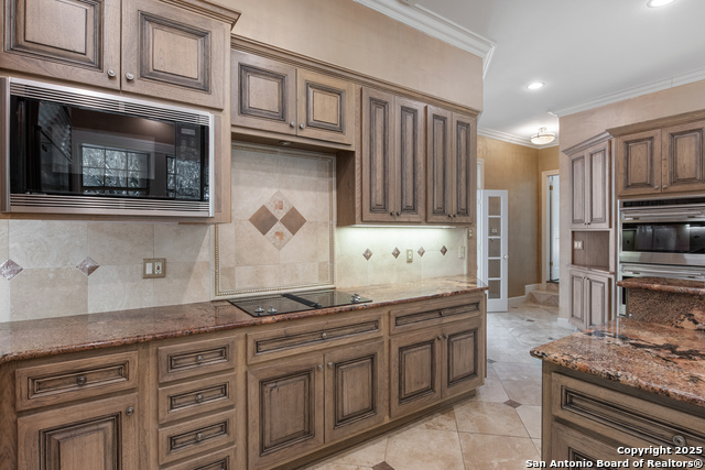 Image 22 of 45 For 7 Vineyard Dr