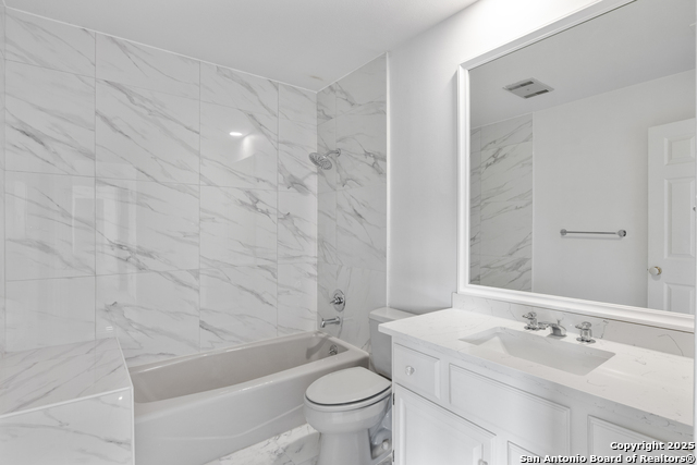 Image 38 of 45 For 7 Vineyard Dr