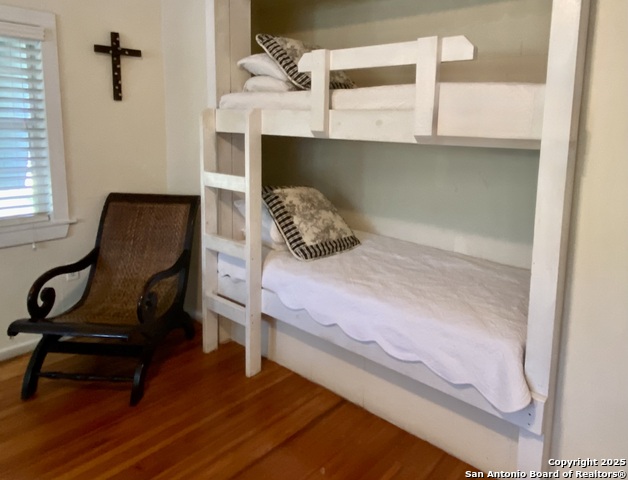 Listing photo id 21 for 512 County Rd 348  Aka River