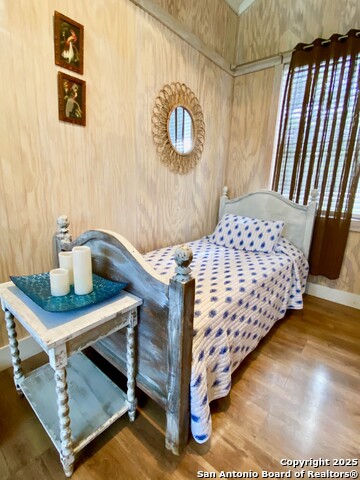 Listing photo id 24 for 512 County Rd 348  Aka River