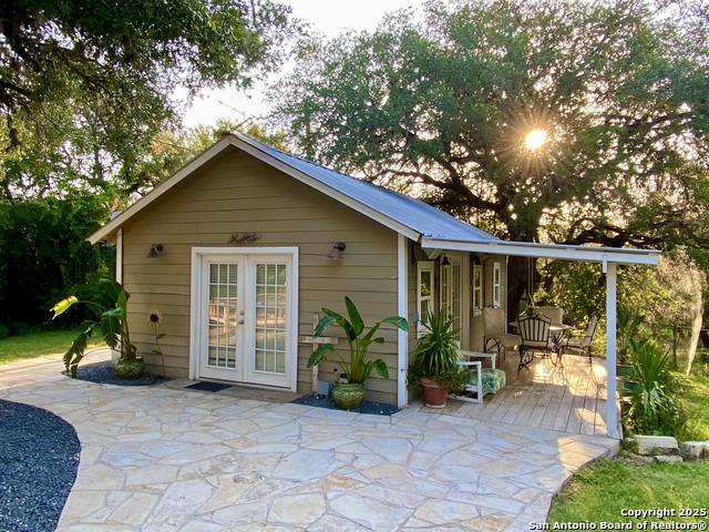 Listing photo id 26 for 512 County Rd 348  Aka River