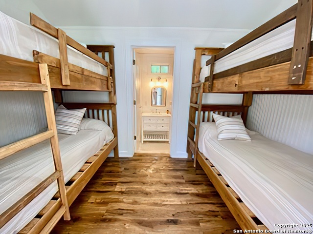 Listing photo id 29 for 512 County Rd 348  Aka River