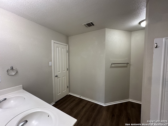 Image 13 of 22 For 193 Corral Fence