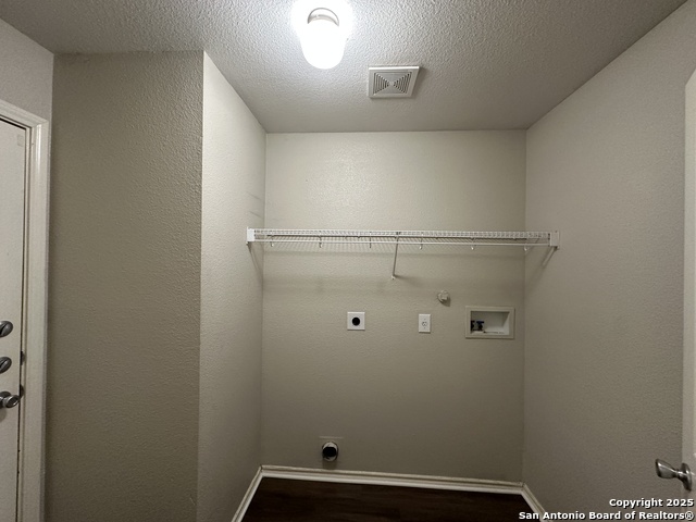 Image 15 of 22 For 193 Corral Fence