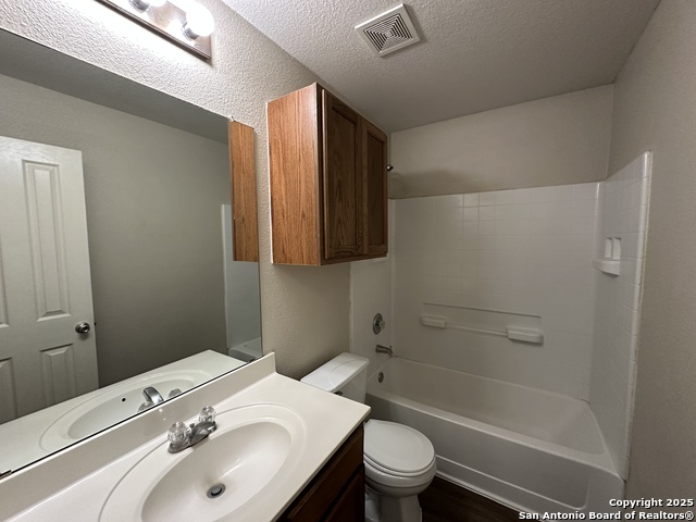 Image 18 of 22 For 193 Corral Fence