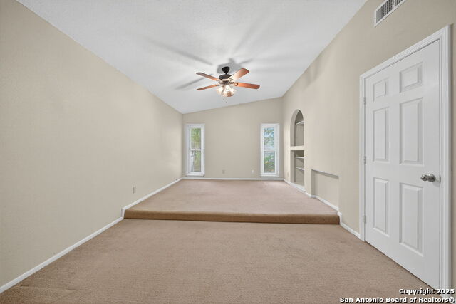 Image 13 of 29 For 5607 Charwood