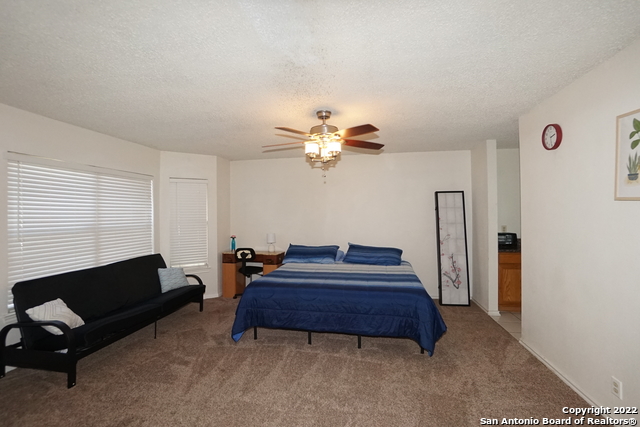 Listing photo id 0 for 14034 Emerald Creek