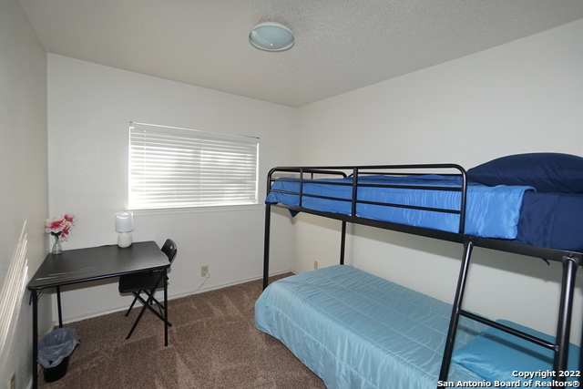 Listing photo id 19 for 14034 Emerald Creek