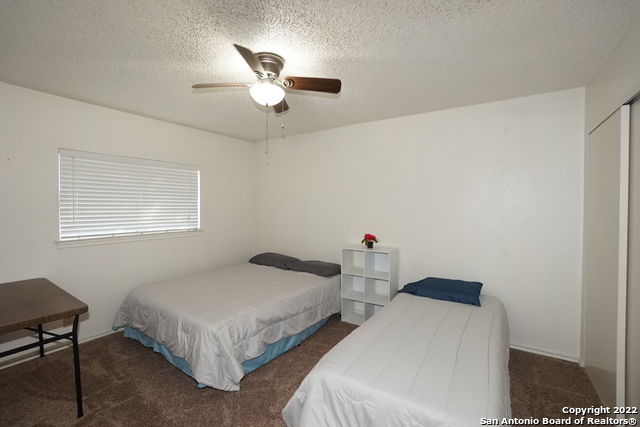 Listing photo id 20 for 14034 Emerald Creek