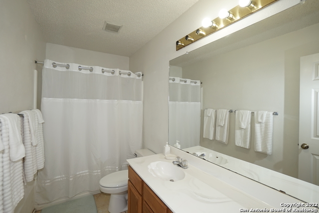 Listing photo id 21 for 14034 Emerald Creek