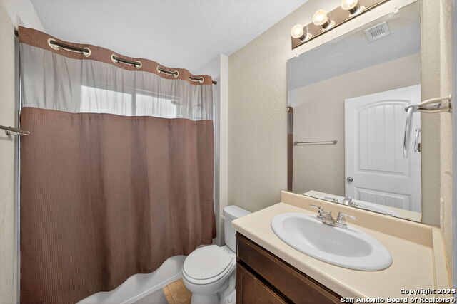 Listing photo id 17 for 11127 Creek Eagle