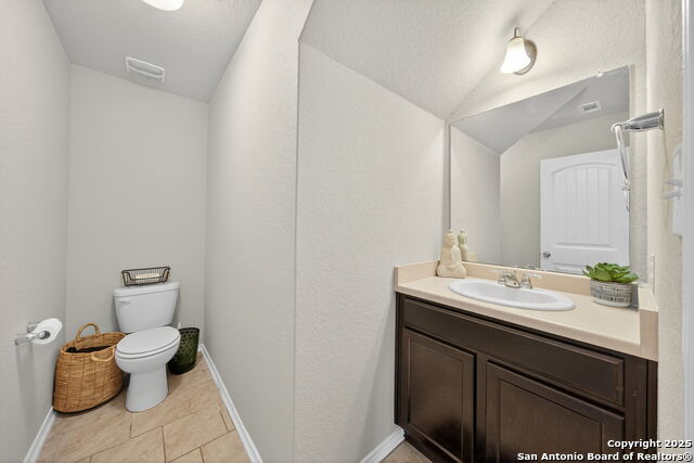 Listing photo id 4 for 11127 Creek Eagle