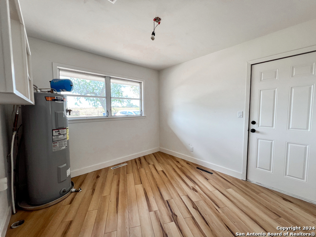 Image 20 of 24 For 2093 Kuehler