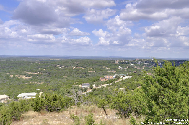 Image 6 of 13 For 1081 Eagle Point