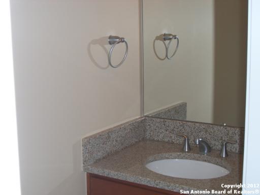 Image 20 of 25 For 215 Center 1506