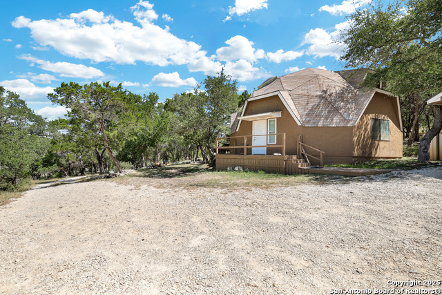 Image 8 of 32 For 1202 Flagstone Drive