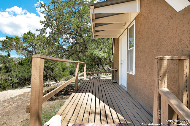 Image 9 of 32 For 1202 Flagstone Drive