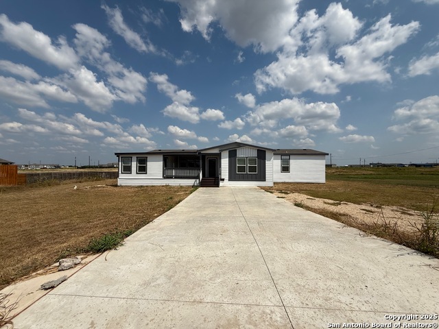 Details for 211 Bianca  , Del Valle, TX 78617
