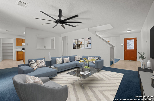 Image 3 of 24 For 8107 Stagwood Hl