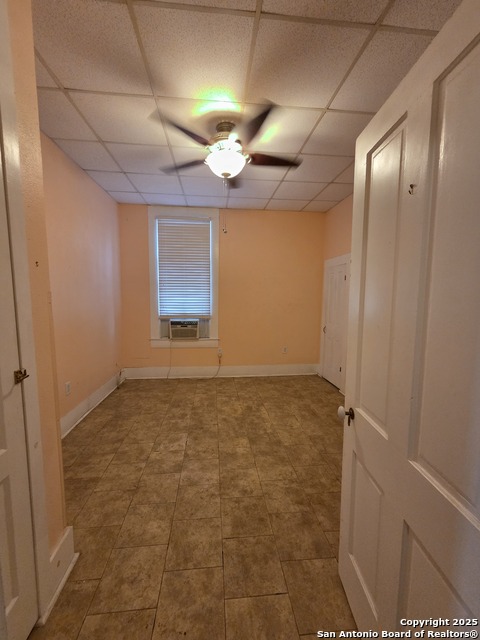 Image 12 of 34 For 238 Keller St