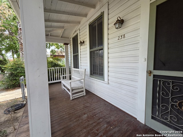 Image 5 of 34 For 238 Keller St