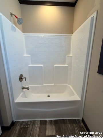 Image 22 of 27 For 165 Maravillas