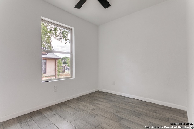 Image 10 of 21 For 4735 Guadalajara