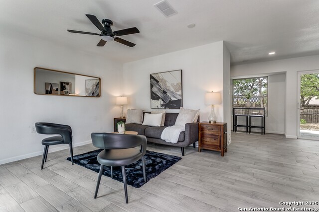 Image 18 of 21 For 4735 Guadalajara