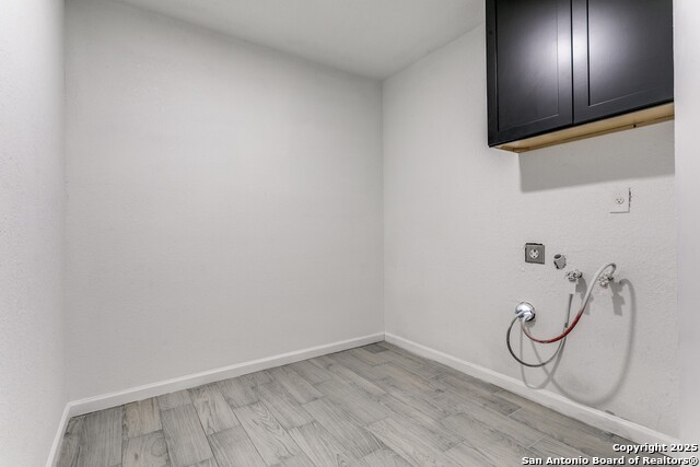 Image 9 of 21 For 4735 Guadalajara