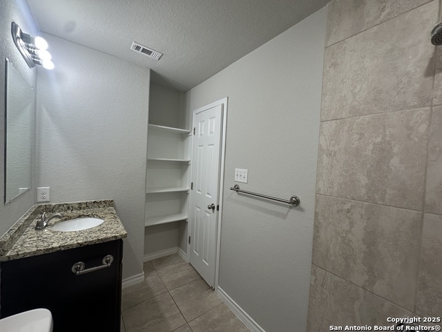 Image 21 of 25 For 16930 Spirit Brook  2