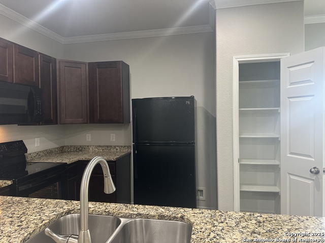 Image 5 of 25 For 16930 Spirit Brook  2