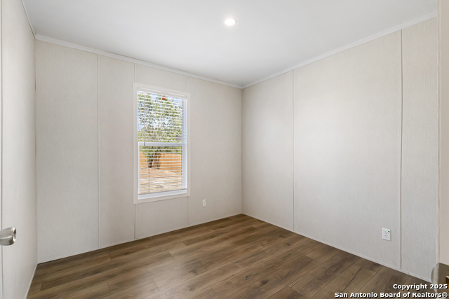 Image 16 of 25 For 11867 Jarrat Road