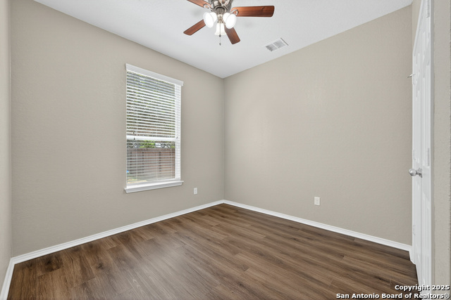 Image 12 of 28 For 474 Walnut Crest