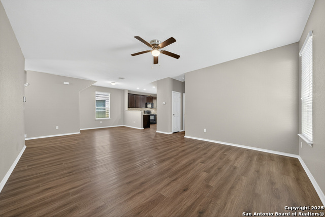 Image 6 of 28 For 474 Walnut Crest