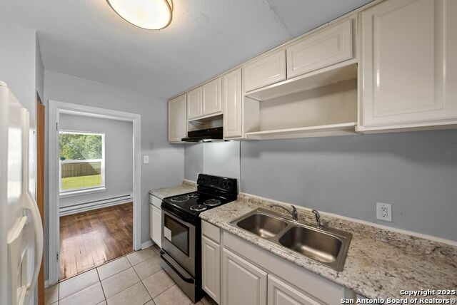 Image 13 of 27 For 241 Deerwood Dr