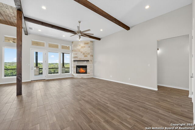 Listing photo id 2 for 169 Longwood