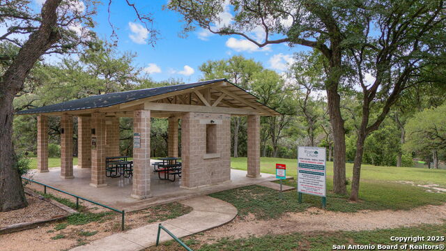 Listing photo id 39 for 169 Longwood