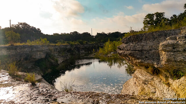 Image 12 of 59 For 3067 Ranch Road 1888